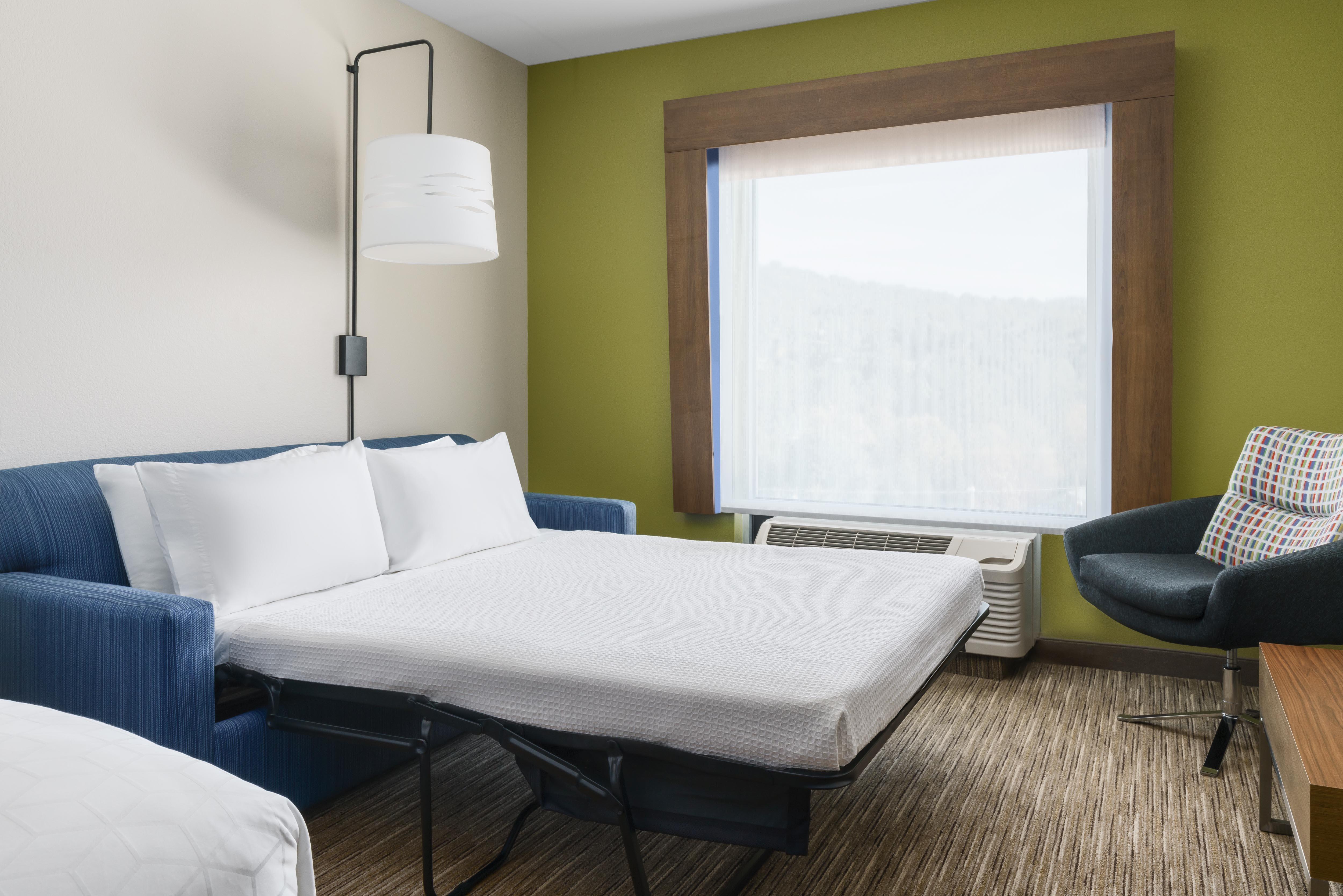 Holiday Inn Express & Suites Oakhurst-Yosemite Park Area By Ihg Bagian luar foto